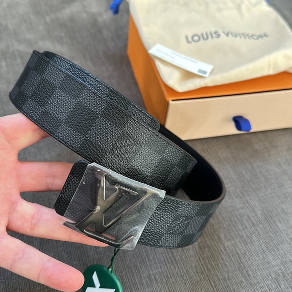 Louis Vuitton Silver Buckle Reversible Damier Graphite 40 MM Black Lining sz 36 - Picture 3 of 3